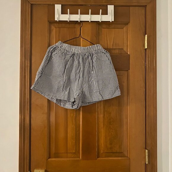 NWT VRG Checkered Shorts - Picture 2 of 2